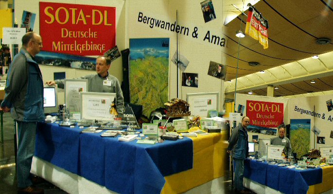 Sota-DM Deutsche Mittelgebirge mit einem Stand auf der Interradio 2004 in Hannover